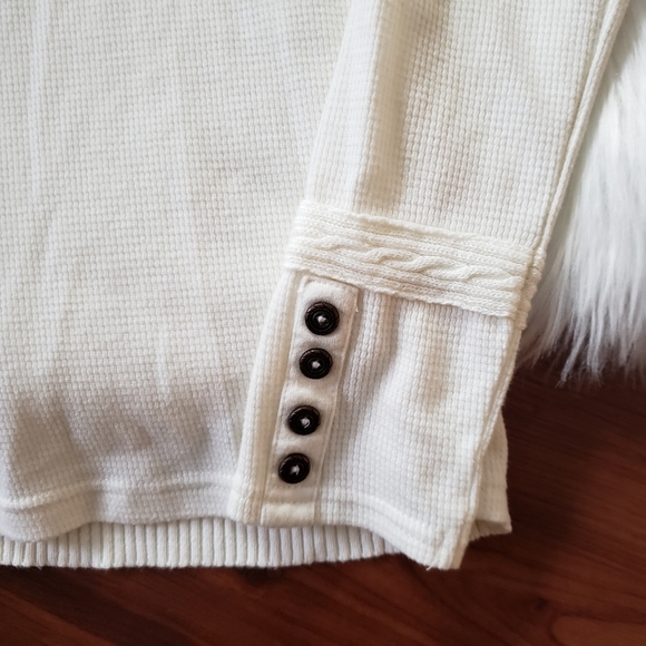 Aventura Soft Cotton Thermal Waffle Cream Top - M - Picture 3 of 8